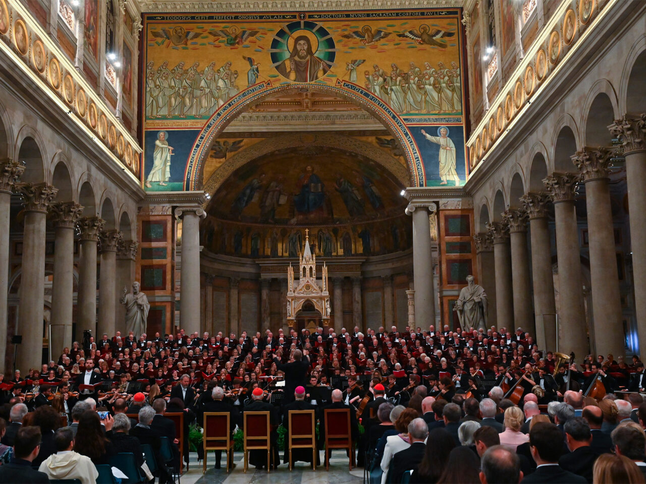 Sinfonia Smith Square performing Elgar's 'The Dream of Gerontius' in the Vatican City, Rome